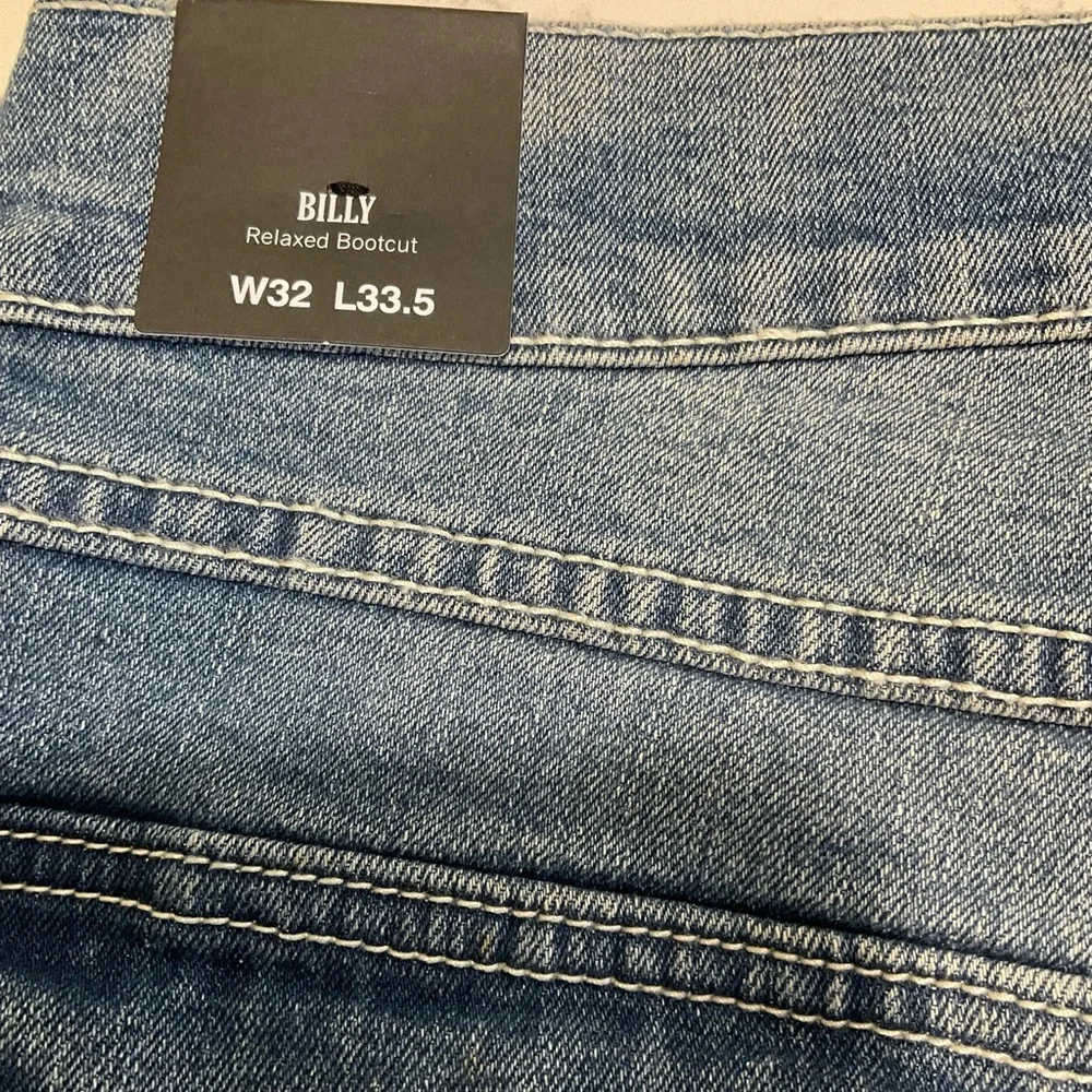 NWT True Religion Billy SN Flap Bootcut Jeans W32 L33.5 Medium Wash $159
